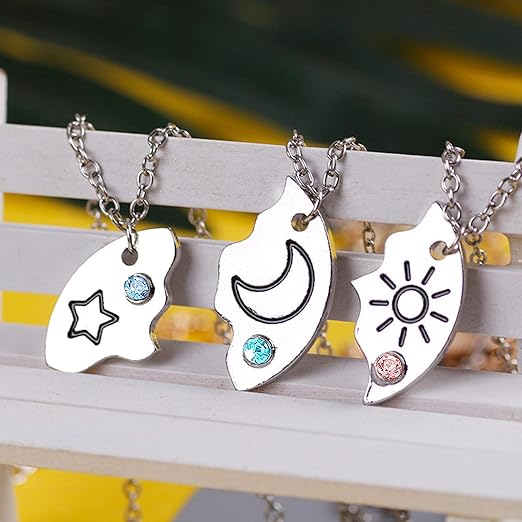 3-Delige Vriendschapskettingen Set - Zilveren Kettingen Voor Vrouwen - Beste Vriendinnen Kettingen Voor 3 Meisjes - Ster, Zon En Maan Kristal Kettingen - Vriendschapssieraden Cadeau Voor Verjaardag, Afstuderen En Speciale Gelegenheden