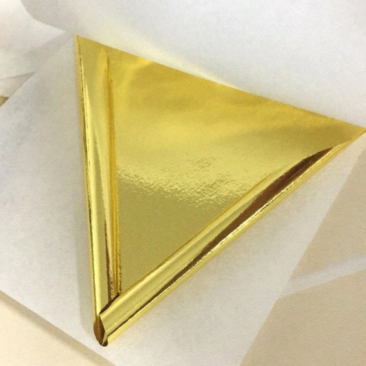 2 Stuks - Complete 3-Laags Taartstandaard Hars Mallen Set - Inclusief 3 Ronde Siliconen Mallen, Gouden en Zilveren Beugels, Gouden Folies, Vingerhoedjes en Roerstaafjes - Resin Etagère