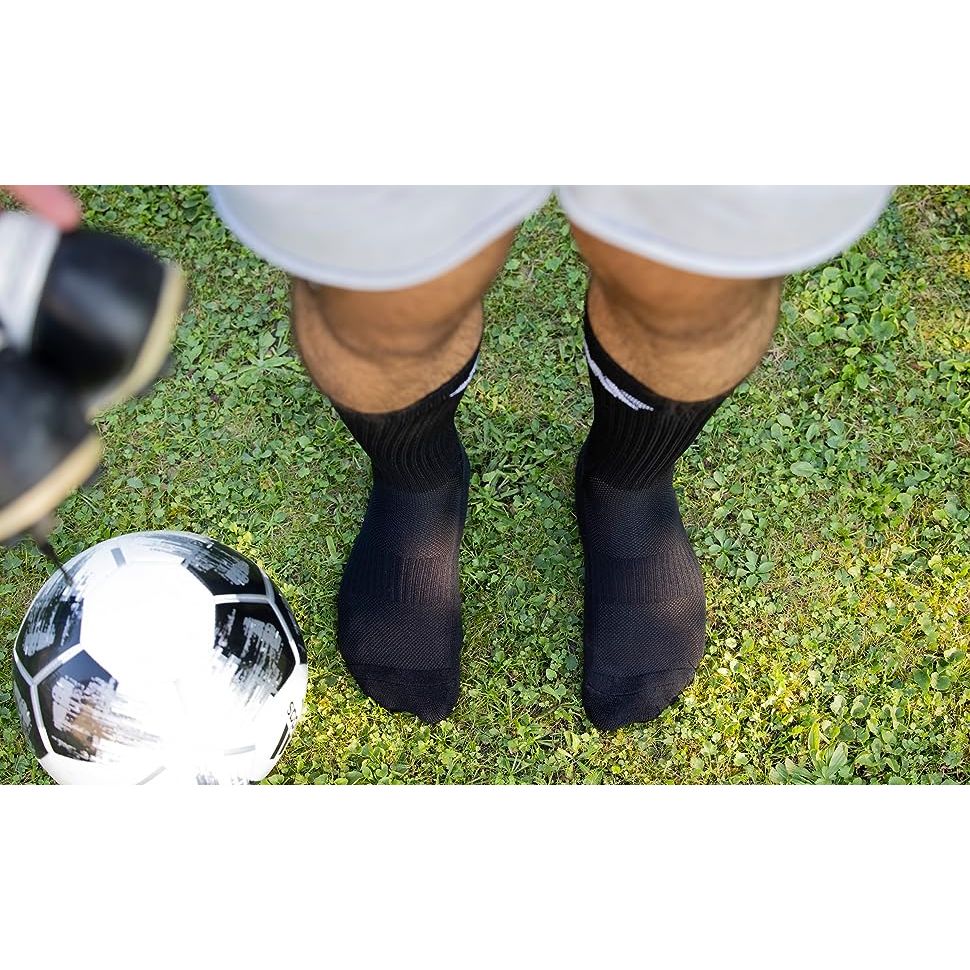3 Paar - HF Antislip Voetbal- en Sportsokken – Ademende Lange Sokken met Rubberen Noppen – Grip Sokken voor Mannen & Vrouwen – Maat 40-46 – Zwart