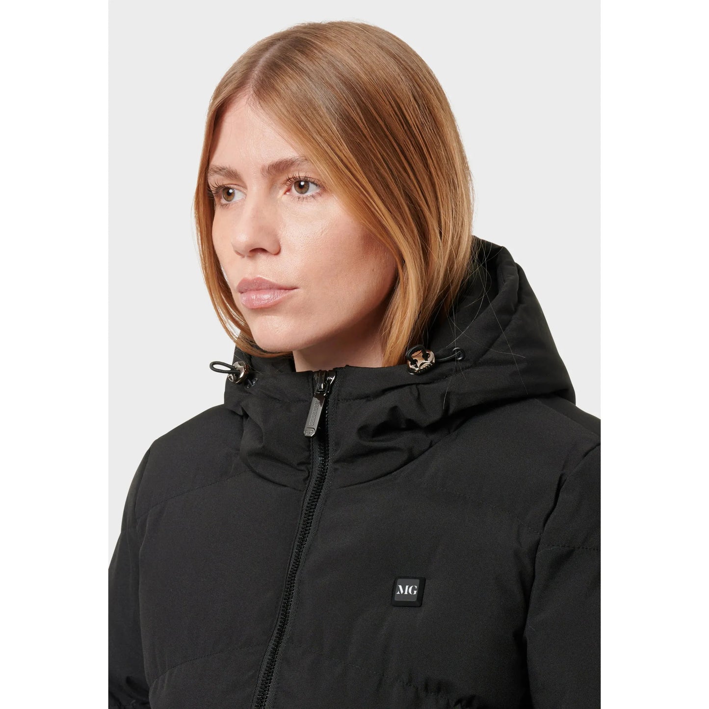 VENUS Elektrisch Verwarmde Jas - Tot 10 Uur Warm - Innovatieve Winterjas met Powerbank - 3 Verwarmingsstanden - Voor- en Achterzijde Verwarming - Wasbaar - Unisex - Maat L - 100% Polyester - Vegan