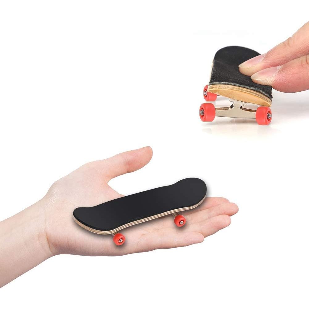 Set van 2 Finger Skateboards - 5-laags Esdoornhout en Legering - Inclusief Opbergdoos - Anti-slip Fingerboards voor Ontspanning en Stressverlichting - Perfect Cadeau voor Kinderen