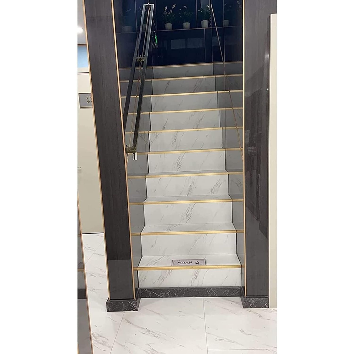 Moderne Trapleuning van Smeedijzer – Compleet Wandbevestigingspakket voor Binnen en Buiten – Sterke Metalen Leuning met Vierkante Buis en Antiroest Coating – Industrieel Design, Inclusief Bevestigingsmateriaal – Lengte 165 cm