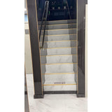 Moderne Trapleuning van Smeedijzer – Compleet Wandbevestigingspakket voor Binnen en Buiten – Sterke Metalen Leuning met Vierkante Buis en Antiroest Coating – Industrieel Design, Inclusief Bevestigingsmateriaal – Lengte 165 cm