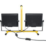 2x100W LED Bouwlamp op Statief – Draaibare Dubbele Floodlight – 10000 Lumen – 6000K Helder Wit – Verstelbaar Statief tot 254 cm – IP66 Waterdicht – 5 m Kabel – Binnen/Buiten – Werklamp met Koeling &amp; Draagfunctie