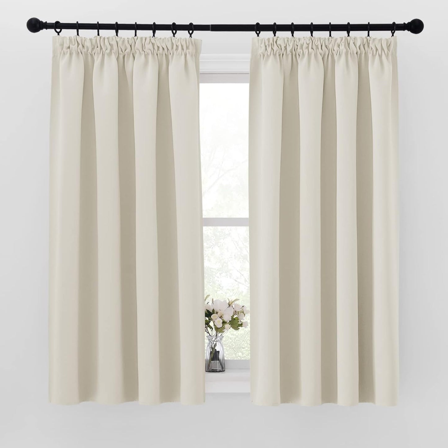 2 Stuks - Opaque Slaapkamer Gordijnen - H 160 x B 140 cm - Verduisterende Gordijnen Met Rimpelband - Thermische Isolatie - Lichtdichte Privacy Gordijnen - Warmte- en Geluidswerende Gordijnen - Licht Beige - Polyester