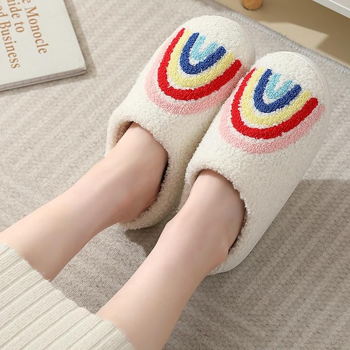 Winter Sloffen met Liefdevol Harten Borduurwerk - Gezellige en Warme Pantoffels voor Binnen in de Slaapkamer - Zachte en Comfortabele Dames Pantoffels voor de Winter - Huiselijke en Knusse Slippers met Hartenborduursel