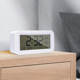 Multifunctioneel Digitale Wekker - LCD Display Met Lichtsensor - Snooze Functie - 3 Onafhankelijke Alarmen - Temperatuur- en Vochtigheidsweergave - Compact Design - Batterij Gevoed - 14x4,5x7cm