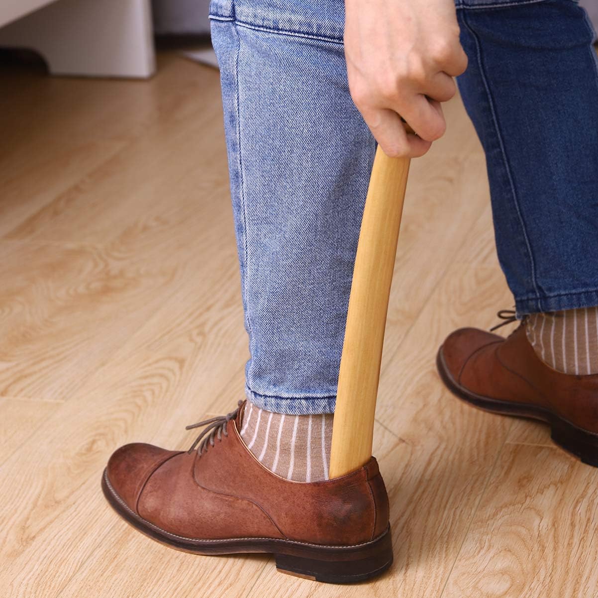 XXL - Houten Schoenlepel met Lange Handgreep - 50cm – Gemakkelijk Schoenen Aantrekken – Duurzaam & Lichtgewicht met Ophangkoord – Ideaal Cadeau voor Ouderen & Zwangere Vrouwen