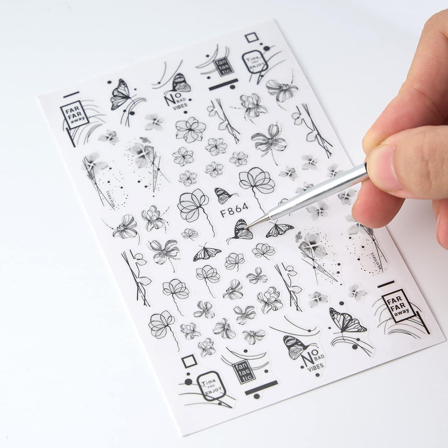 6 Vellen Nagelstickers - Zelfklevende Nail Art Stickers Met Bloemen En Vlinderpatroon - DIY Nagel Decals - Lichtgewicht Waterproof - Elegante Nagelversiering Voor Vrouwen En Meisjes - Botanisch Thema - ChouchouClip Stijl