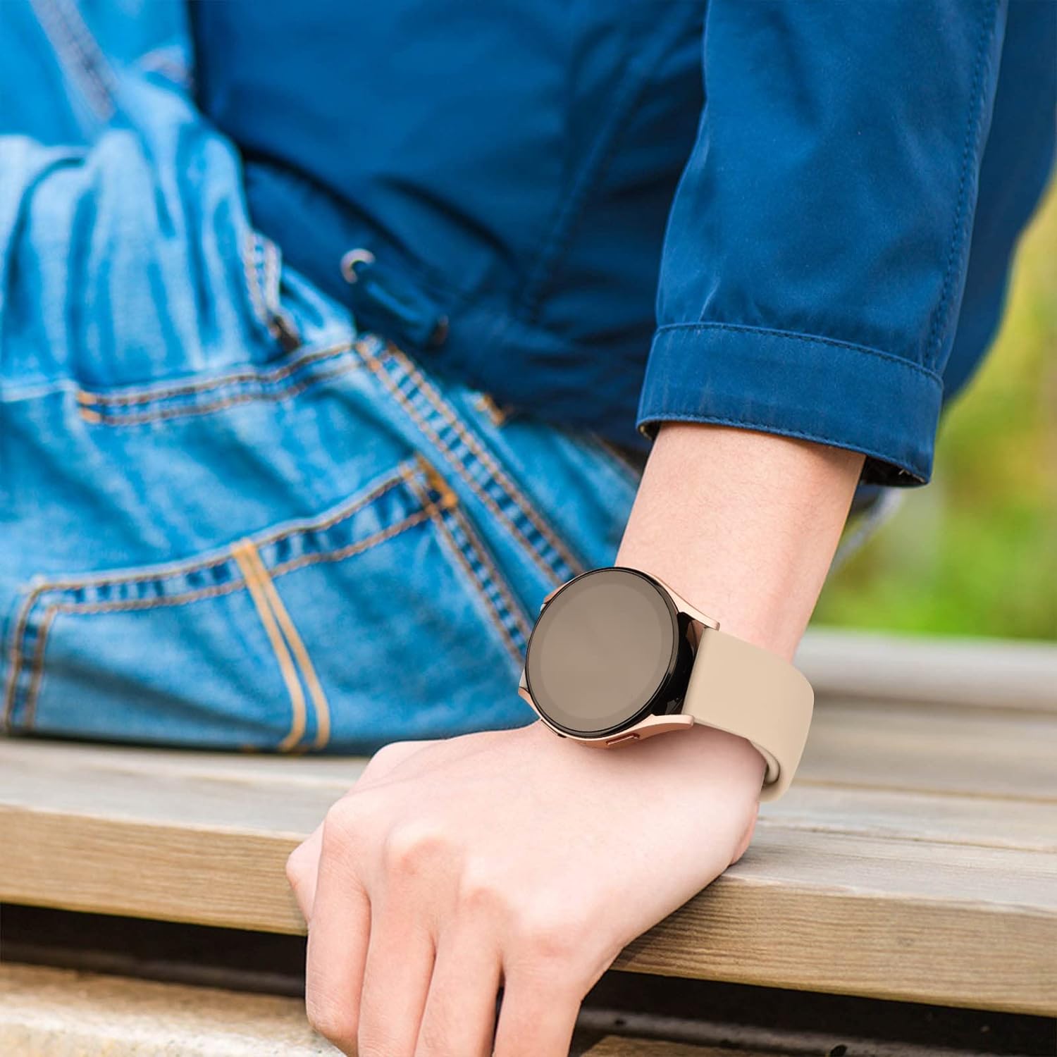 20mm Verstelbare Siliconen Horlogeband - Vervangende Watchband - Compatibel met Amazfit Bip 3 / Bip 3 Pro / Bip U Pro / Bip S / Bip Lite / Bip S Lite - Sportieve en Duurzame Vervangende Horlogebandjes - Flexibel en Comfortabel - Milk Tea