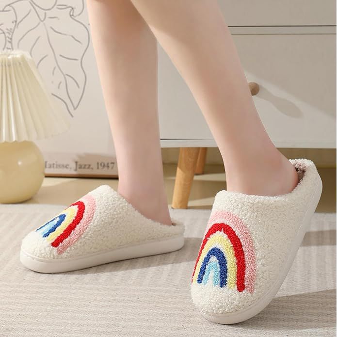 Winter Sloffen met Liefdevol Harten Borduurwerk - Gezellige en Warme Pantoffels voor Binnen in de Slaapkamer - Zachte en Comfortabele Dames Pantoffels voor de Winter - Huiselijke en Knusse Slippers met Hartenborduursel