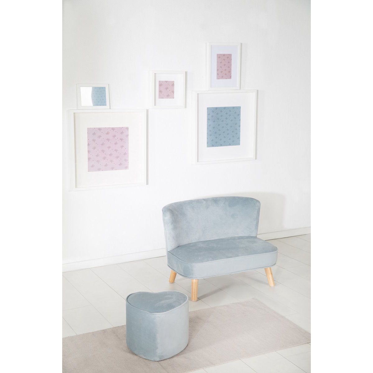 Roba - Kinderpoef - Lil Sofa Junior - Fluwelen Zitpoef - Kinderfauteuil - Kinderzitmeubel - Poef voor Kinderen - 24 cm Hoog - Blauw - Zacht en Lichtgewicht