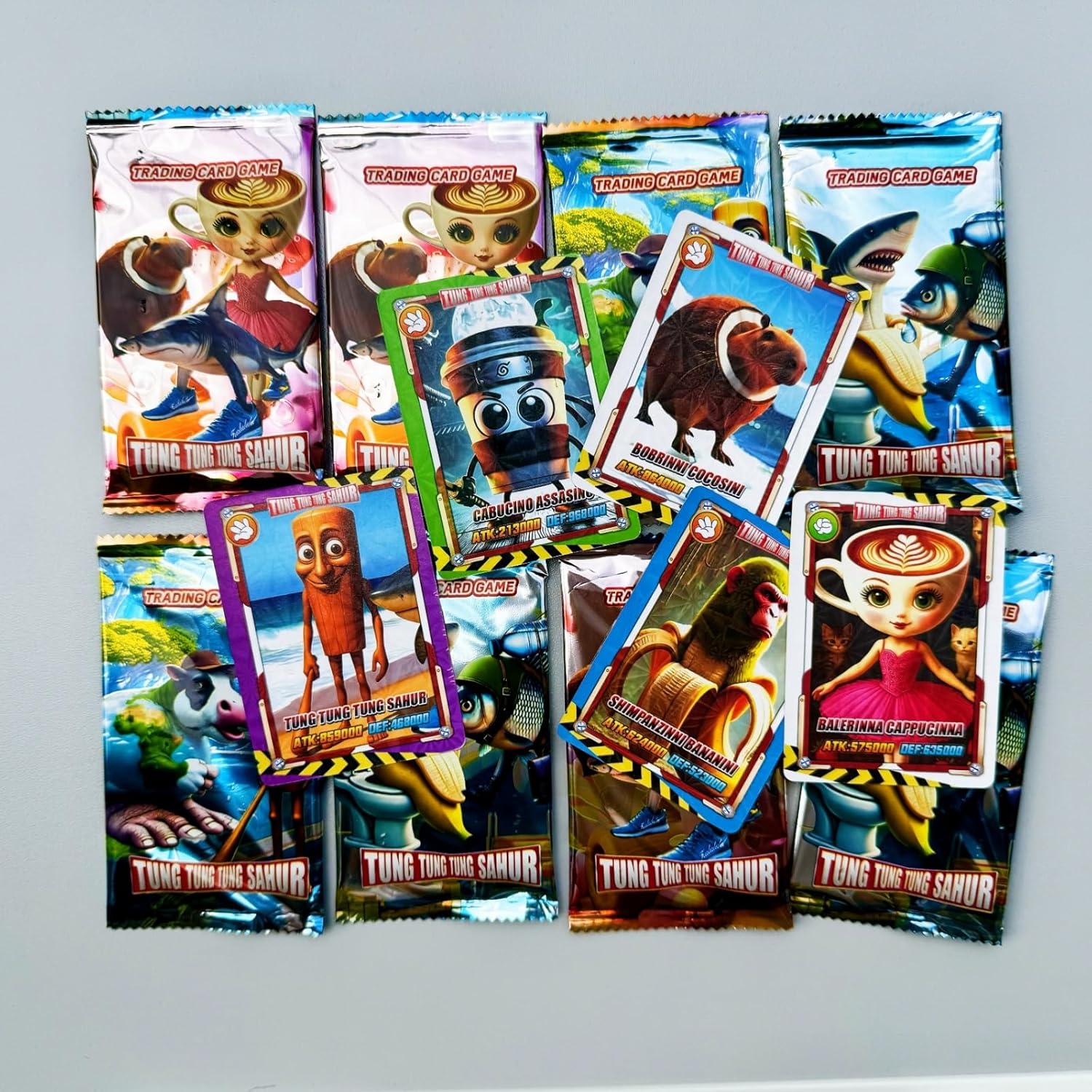 288 Stuks Verzamelskaartenset – Italiaanse Brainrot Kaarten – 36 Blind Packs – Italian Brainrot -  Flash Cards met Goudkaarten – Ruilkaarten Met Battle Statistieken – Absurdistische AI Personages – TikTok Trending Kaarten – Collectible Card Game Box