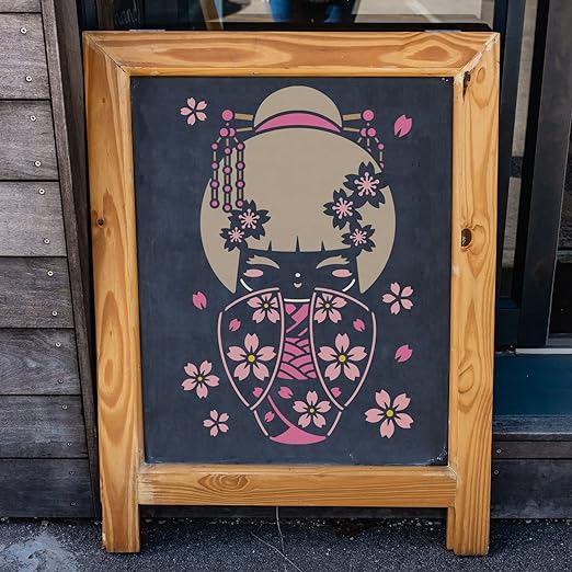 Veelzijdige Kokeshi Japanse Pop Sjabloon van 29.7 x 21cm - Perfect voor Muurschilderingen, Houten Vloeren, Papier - Duurzaam, Herbruikbaar en Veilig voor Diverse Verftechnieken - Breng Kunst in Uw Leven