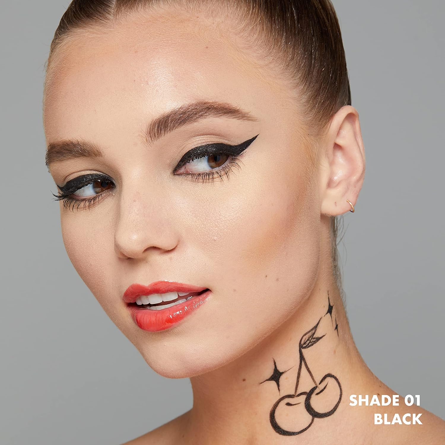 NYX Waterdichte Viltstift Eyeliner in Zwart of Bruin - Intens Gepigmenteerd - Vegan Formule - Langhoudend - Geschikt voor Alle Oogkleuren - Eenvoudig Aan te Brengen en Veegvast