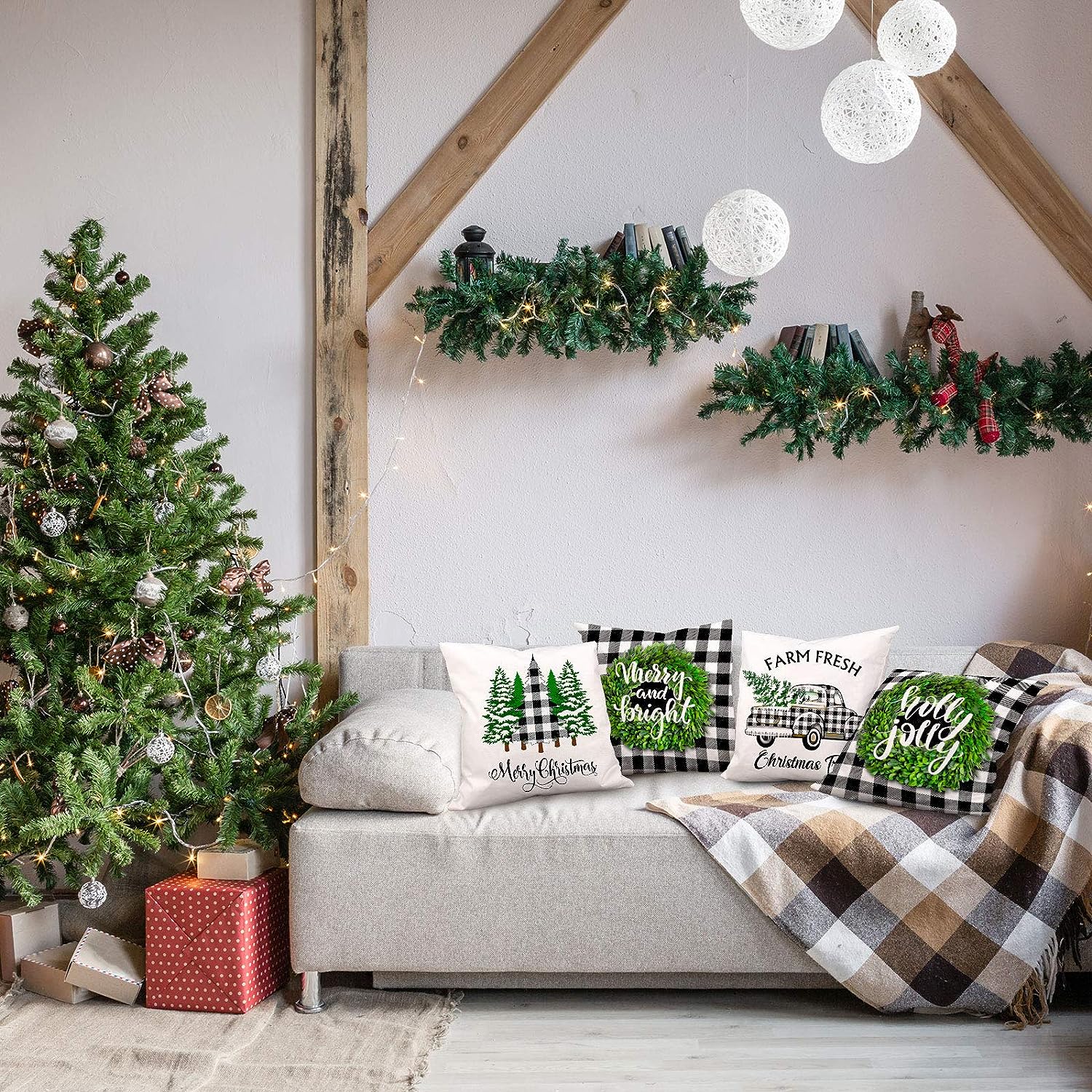 Set van 4 - Kerst Kussenhoes - Zwart Wit Plaid Design - Feestelijke Decoratie - 45 x 45 cm