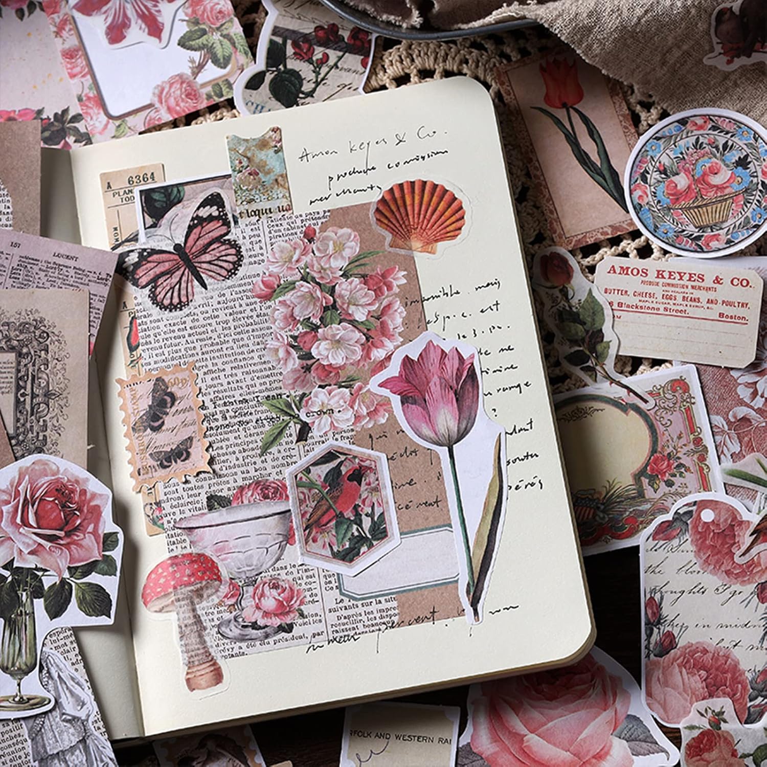 200-Stuks - Vintage Scrapbooking Kit - Stickers en Papieren Set voor Journalen - Bullet Journals - Junk Journals - Planners - Aesthetic Cottagecore Decor - Muurkunst Collage - Album Creatief Knutselen - Retro Thema - Journaling Accessoires
