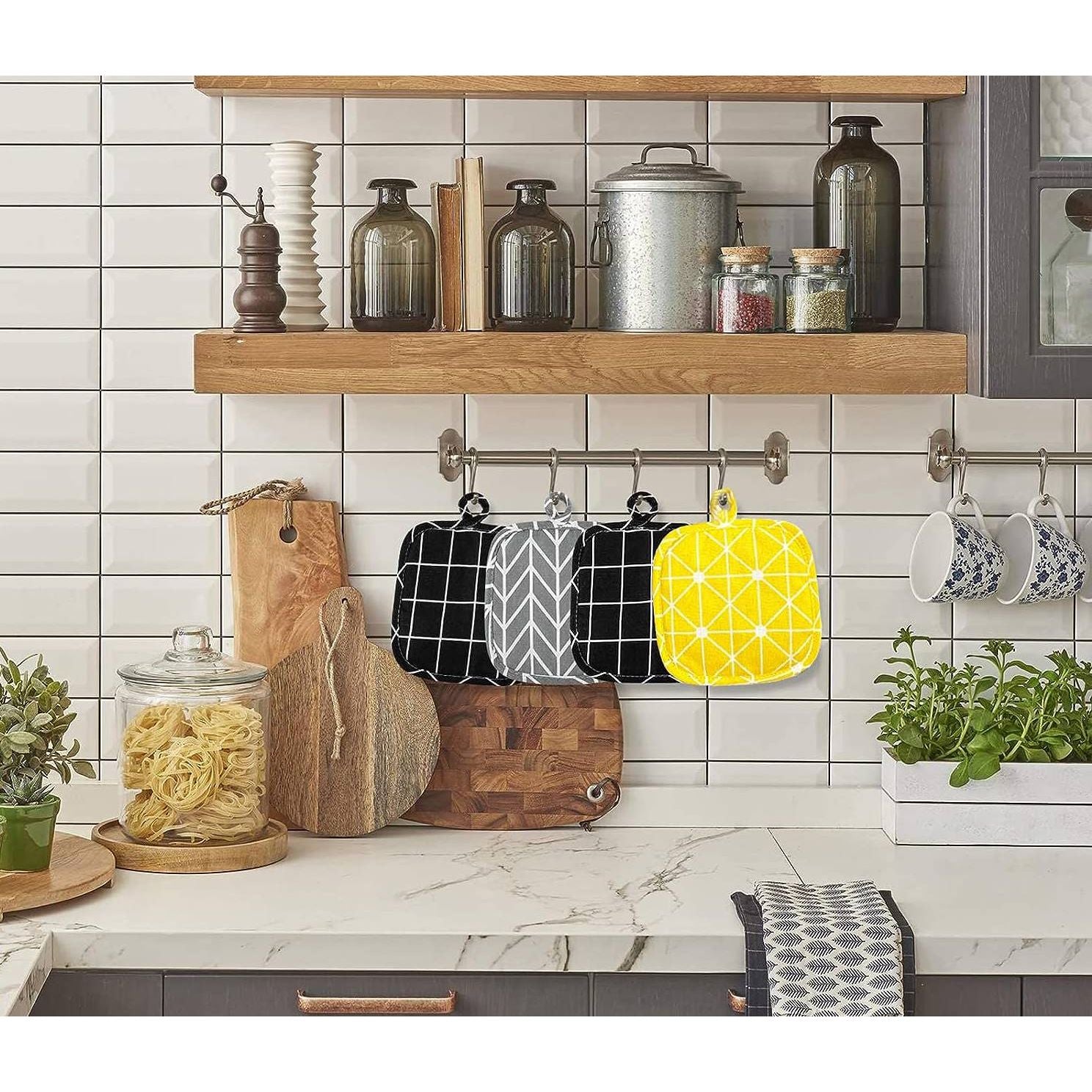 Set van 4 Katoenen Pannenlappen - 18x18cm - Hittebestendige Oven- & Kookhandschoenen - Stijlvolle Keukenaccessoires