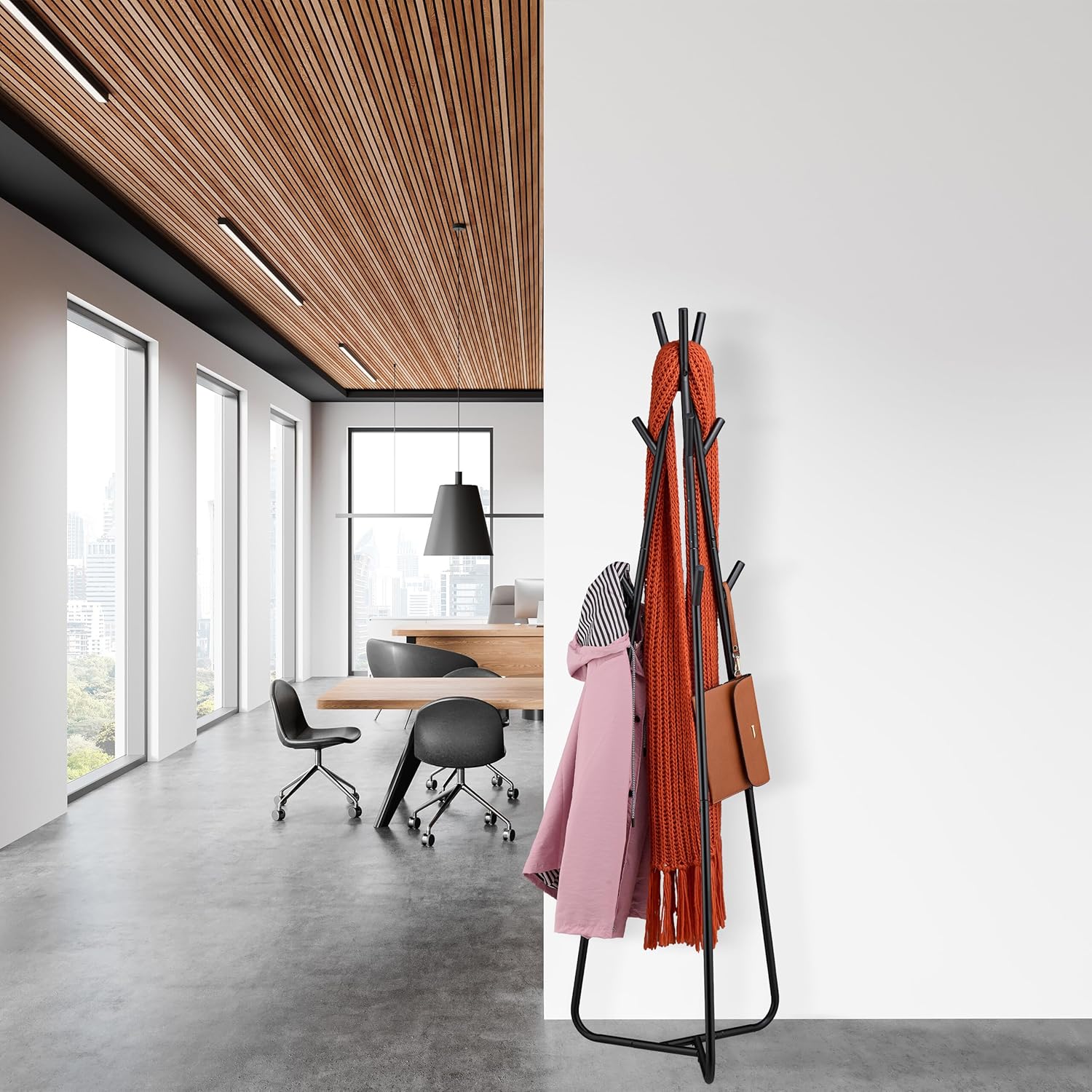Relaxdays kapstok staand – metalen kledingrek met 9 haken – zwarte kapstok met driehoekig design – vrijstaande garderobestandaard – 157 x 40 x 48 cm – kledingstandaard voor hal, kantoor of entree – stevig ijzeren kapstokrek