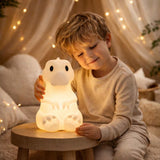 Mr Maria T-Rex Nachtlamp 25 cm - Dinosaurus Lamp Groot - Dino Kinderlamp - LED Nachtlamp Kind - Siliconen Tafellamp - Dier Nachtlamp - Warm Wit LED Licht - Dimmer In Snoer - Oplaadbare Lamp - Dino Decoratie Lamp - Afmeting 25 x 18 x 14 cm - 5W LED