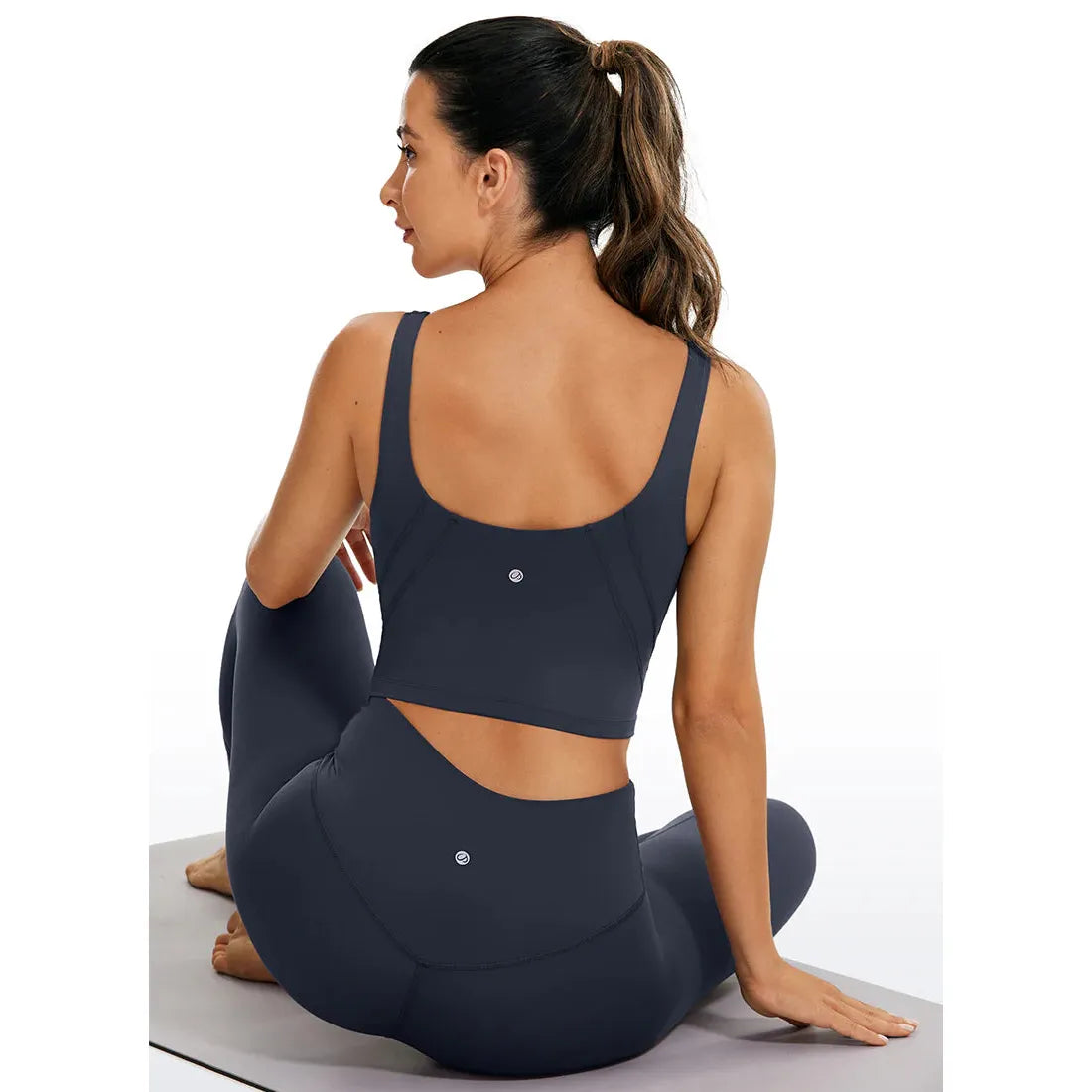 CRZ Yoga Butterluxe - U-Back Yoga Tanktop - S - Dames Sporttop - Ingebouwde BH - V-Hals - Longline Yogashirt - Stretchy Top - Zacht Ademend Materiaal - Racerback - Low Support - Met Uitneembare Pads