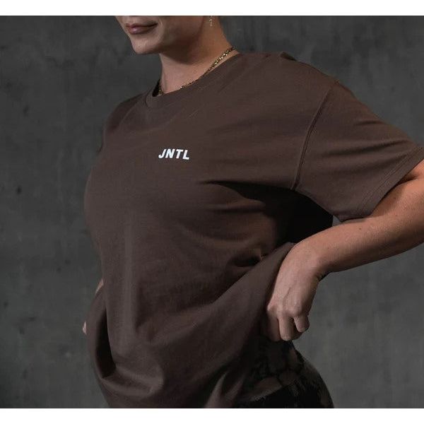 Lifting Club Oversized T-Shirt - Stijlvolle en Comfortabele Mode voor Elke Gelegenheid, Verkrijgbaar in Beige en Bruin, Maten S en L - 100% Katoen met Unieke Print, O-Neck en Ruime Pasvorm, Ideaal voor Casual en Sportieve Outfits