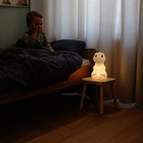 Mr Maria T-Rex Nachtlamp 25 cm - Dinosaurus Lamp Groot - Dino Kinderlamp - LED Nachtlamp Kind - Siliconen Tafellamp - Dier Nachtlamp - Warm Wit LED Licht - Dimmer In Snoer - Oplaadbare Lamp - Dino Decoratie Lamp - Afmeting 25 x 18 x 14 cm - 5W LED