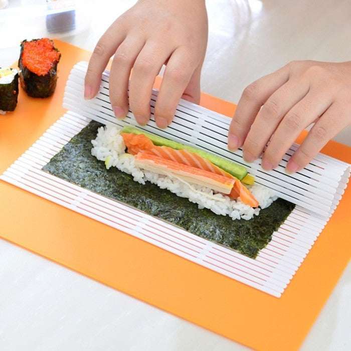 Sushi Rolmaker - Perfecte Thuis Sushi Gereedschap - Voedselveilig PE Plastic - Maakt Professioneel Uitziende Sushi - L-8166