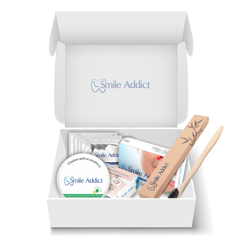 4-Delige - Smile Addict Tandenbleekset met Houtskool - Inclusief Whitening Strips, Muntpoeder, Tandpasta en Bamboe Tandenborstel - 14 Dagen Behandeling voor Stralend Witte Tanden