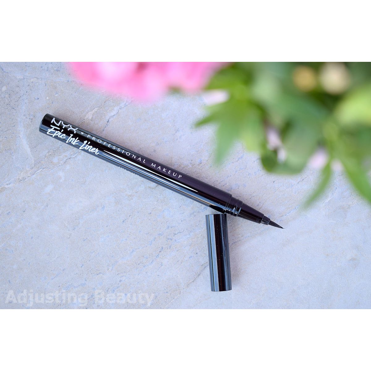 NYX Waterdichte Viltstift Eyeliner in Zwart of Bruin - Intens Gepigmenteerd - Vegan Formule - Langhoudend - Geschikt voor Alle Oogkleuren - Eenvoudig Aan te Brengen en Veegvast