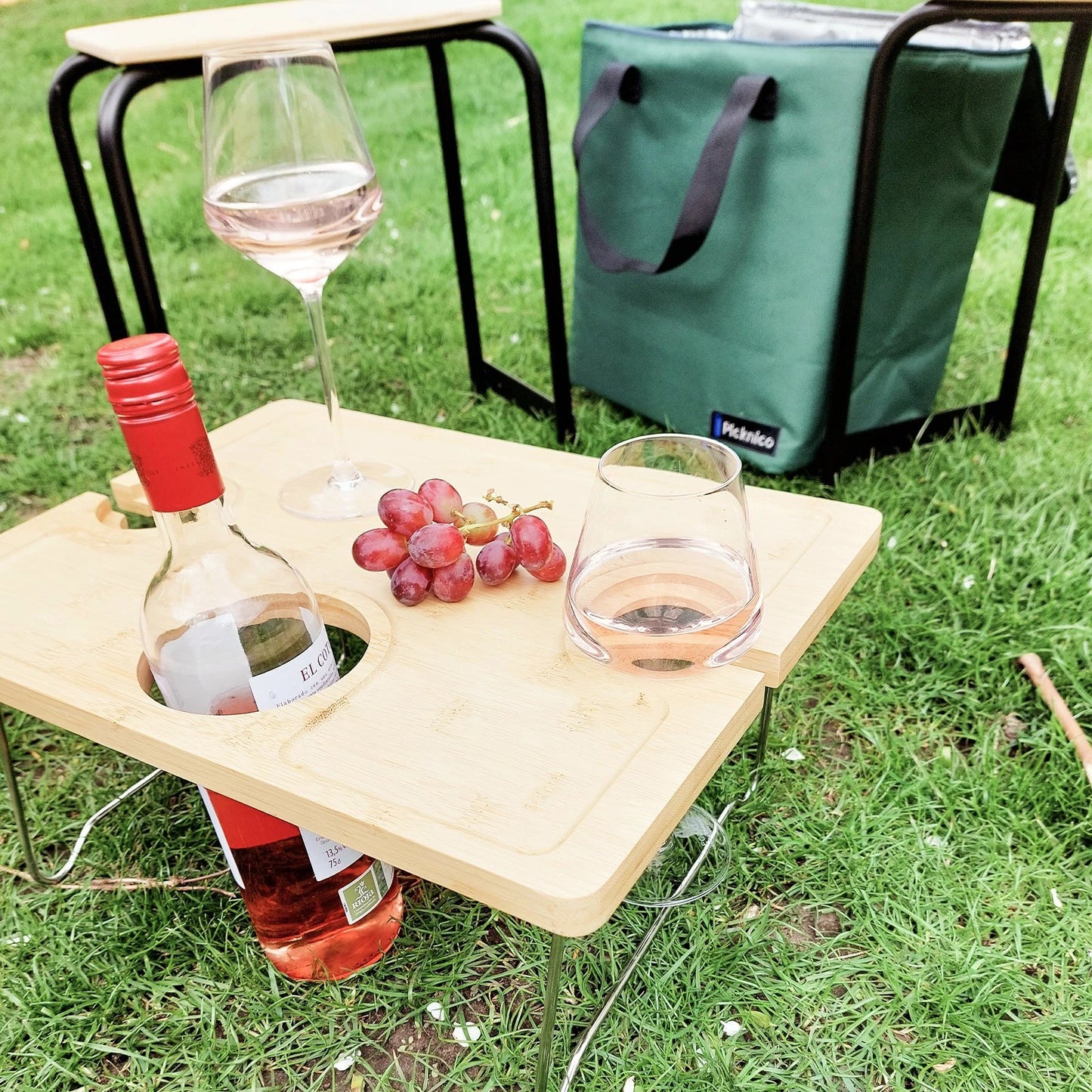 PICNICO picknick tafel set met rugzak – camping tafel en 2 krukken met koeltas – opvouwbare aluminium bamboe picknickset – backpack picnic table set voor strand park camping en outdoor – draagbare tafelset België design