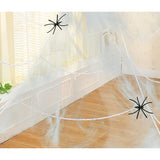 XXL - Spinnenweb Decoratie Set - Driehoekige Spinnenweb Voor Binnen En Buiten- Halloween Decoratie - Inclusief 60g Fijne Stretch Spinnenweb, Bevestigingsmateriaal En Nep Spinnen - Feestdecoratie - Halloween Spinnenweb Decoratieset - 5m x 4.8m - Wit