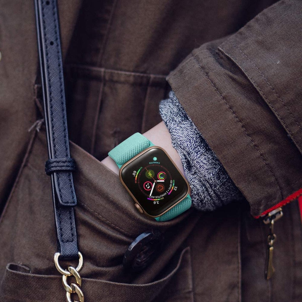 2 Stuks | Elastische Solo Loop horlogebanden | Compatibel met Apple Watch 42 mm - 44 mm - 45 mm | Gevlochten Nylon Sportbanden | Verstelbare Vervangingsbanden | Duurzaam, Licht en Sterk | Compatibel met Apple Watch Series 7/6/5/4/3/2/1/SE |Unisex